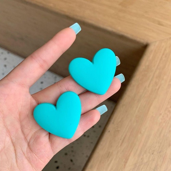 Jewelry - Retro Funky Oversized Turquoise Heart Earrings Teal New